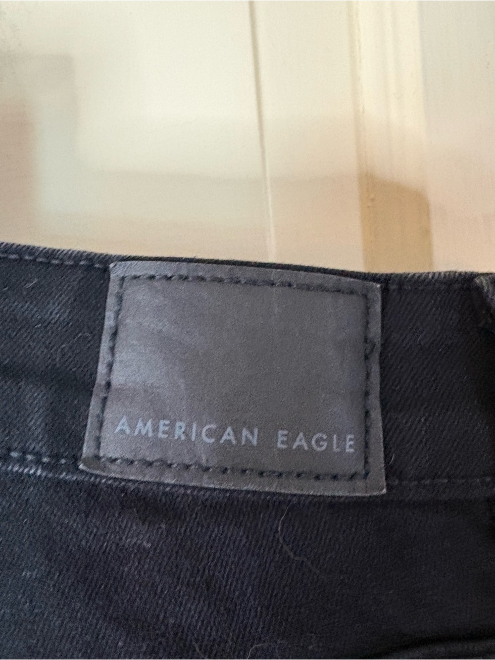 American Eagle Capri Jeans Womens Sz 18 Black Next Level Stretch Denim NEW - Picture 6 of 9